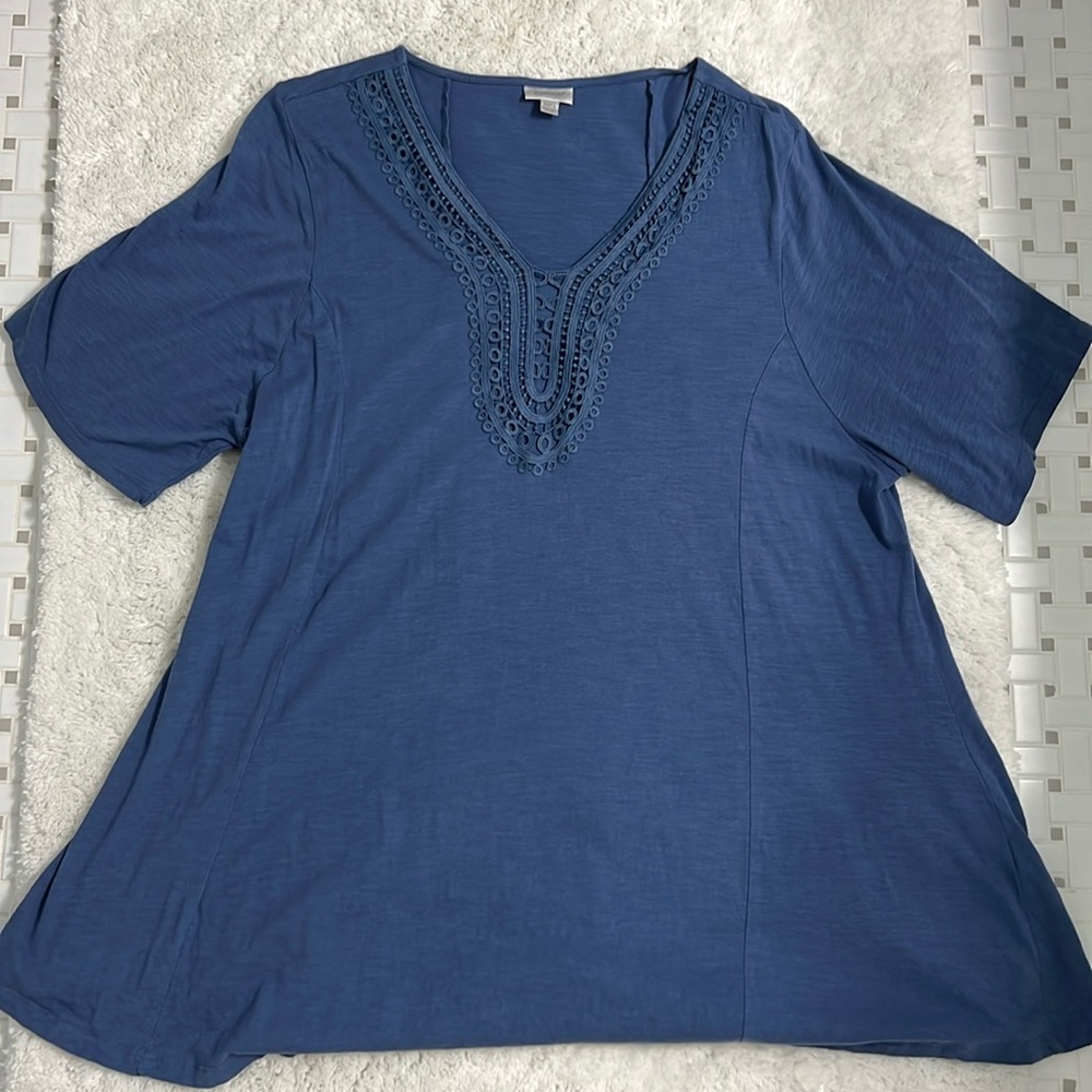 Avenue blue embroidered shirt